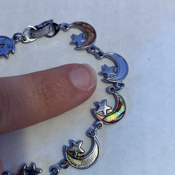 Vintage Celestial Bracelet - Picture 4 of 4